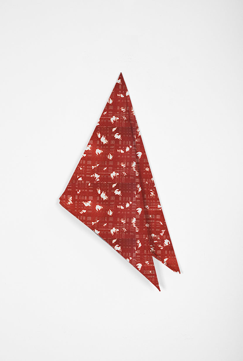 Petite Studio's Neck and Scarf in Red Print