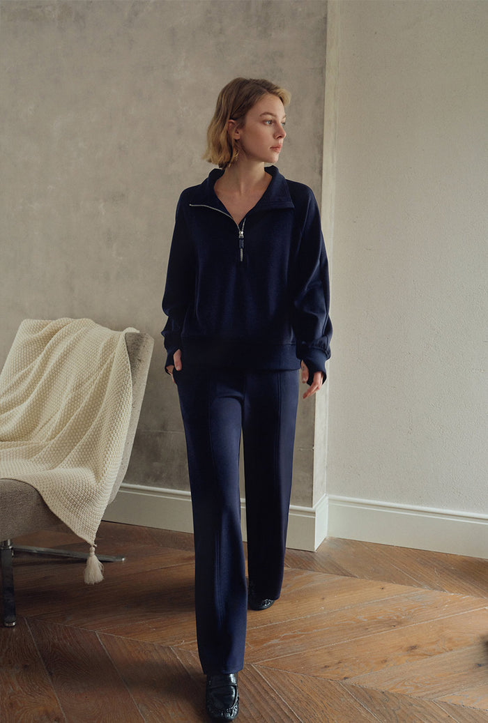Petite Studio's Cassie Cotton Sweat Pullover in Navy