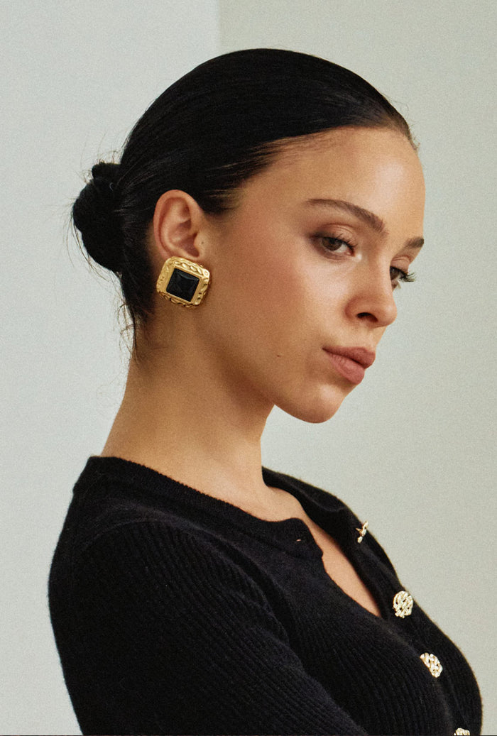 Petite Studio's Woodie Square Button Stud Earrings