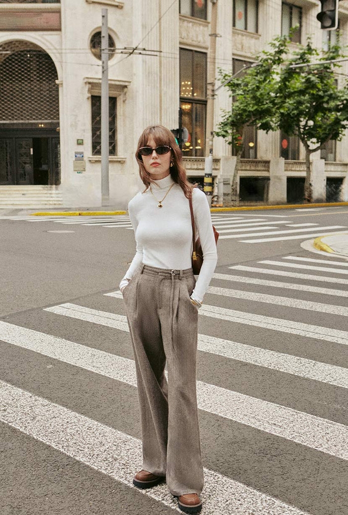 Petite Studio's Silas Wool Pants in Oatmeal 