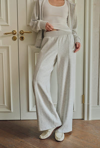 Petite Studio's Chase Cotton Straight Leg Pants in Heather White