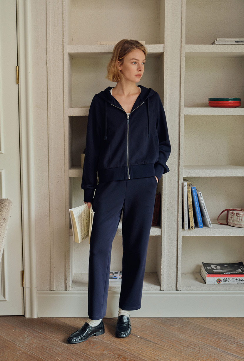 Petite Studio's Corey Cotton Tapered Pants in Navy