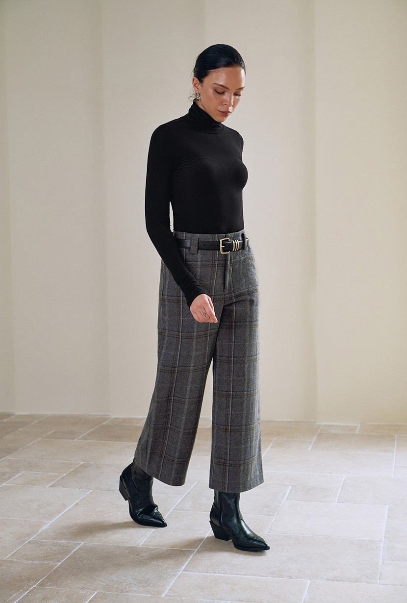 Petite Studio's Parker Cropped Wool Pants in Grey Plaid